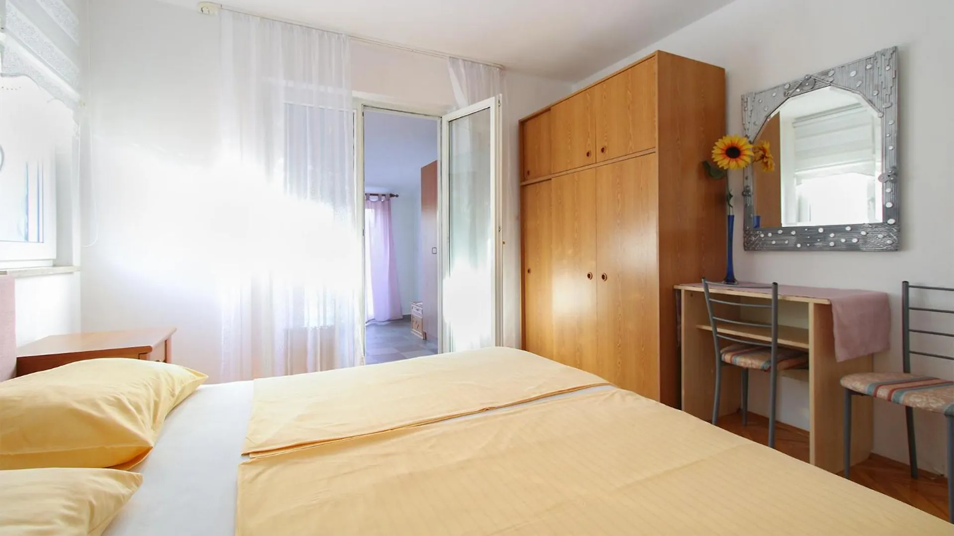 Apartments Marko 1265 Fazana Croatia