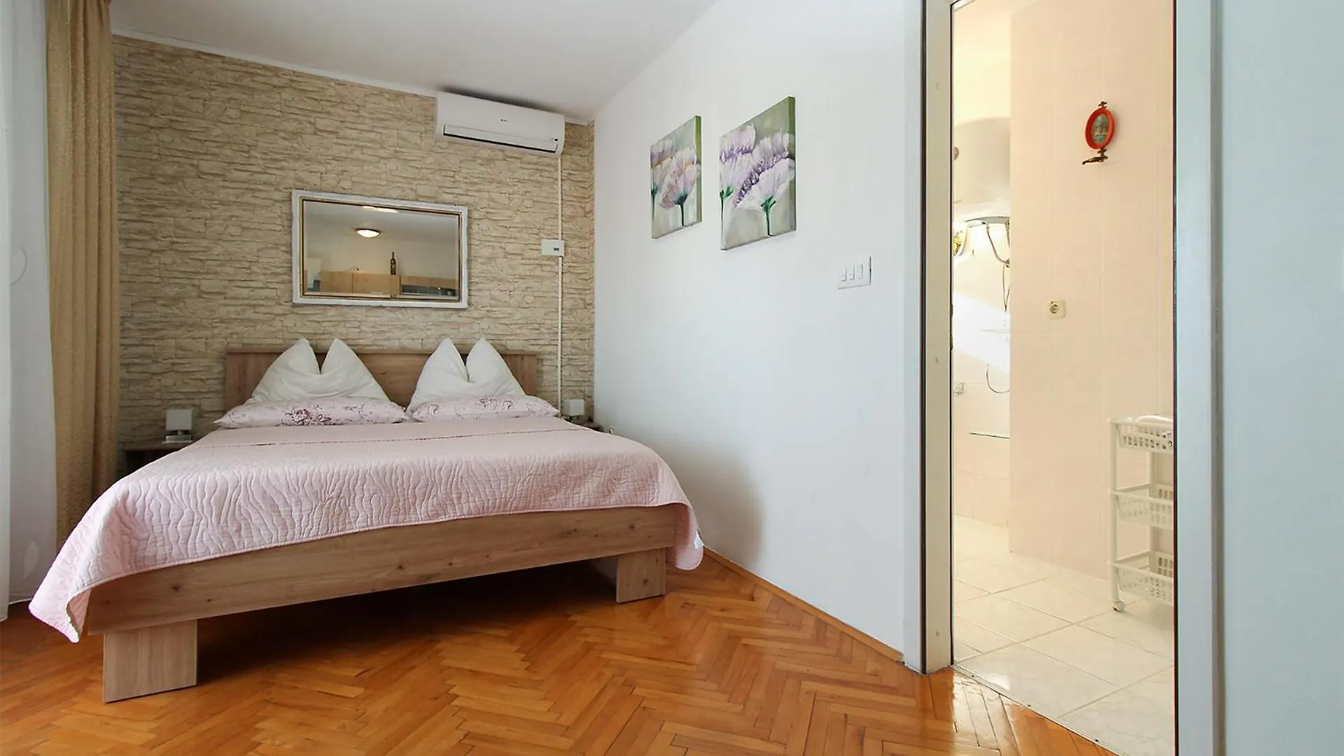 Apartments Marko 1265 Fazana Guest house