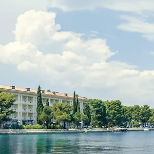 Hotel Brijuni Karmen